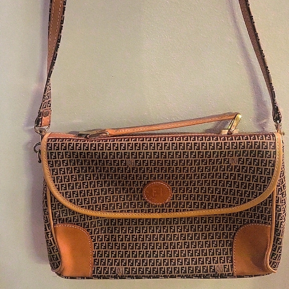 Authentic Fendi Purse - Picture 1 of 10